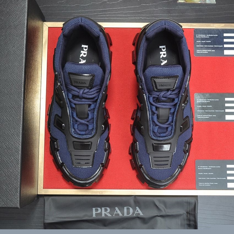 Pra*a casual shoes